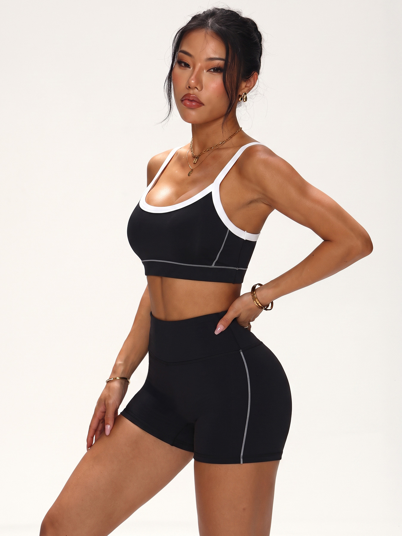 Бесшовный спортивный комплект  – обзор и цена Minimizer Bra Women